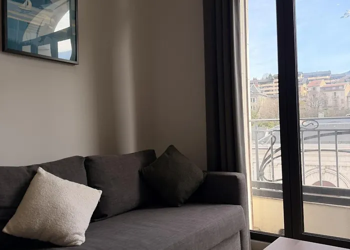 Astoria - Palace, Centre-ville, Vue Montagne Apartment