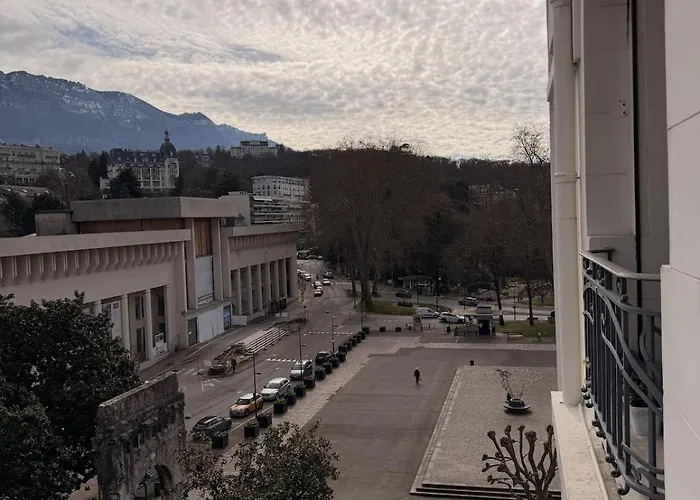 Astoria - Palace, Centre-ville, Vue Montagne Apartment *