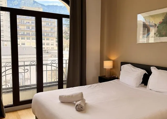 Apartment Astoria - Palace, Centre-ville, Vue Montagne Aix-les-Bains